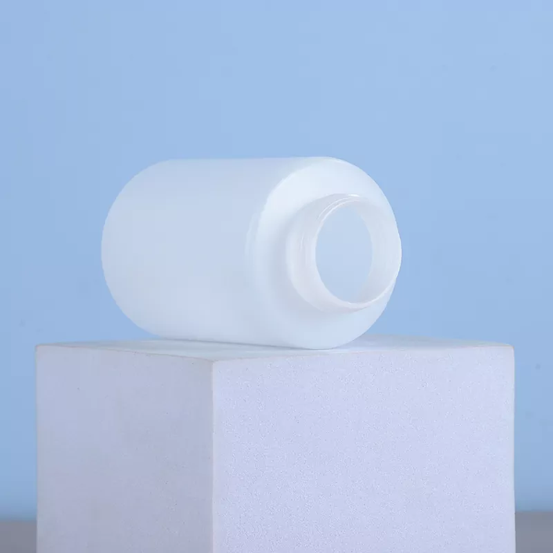 PE Lotion Bottle for Cosmetic Packaging